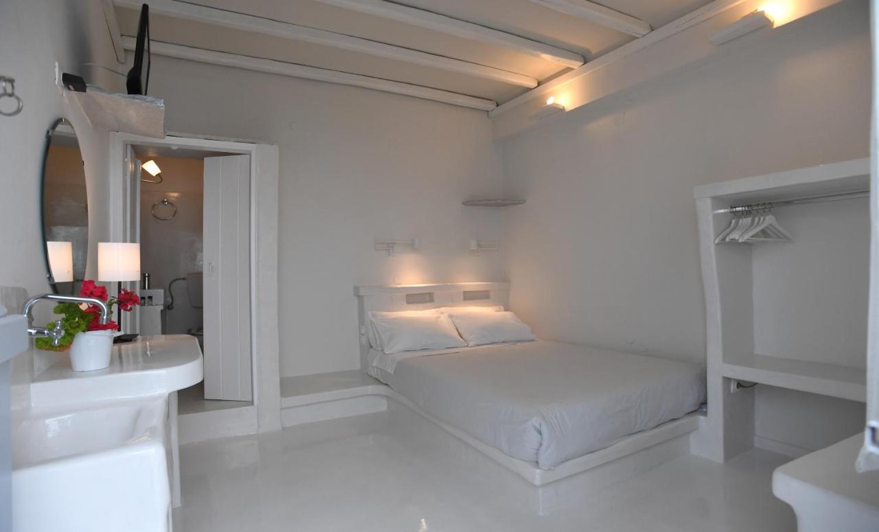 Lucas Rooms Tinos Exterior photo